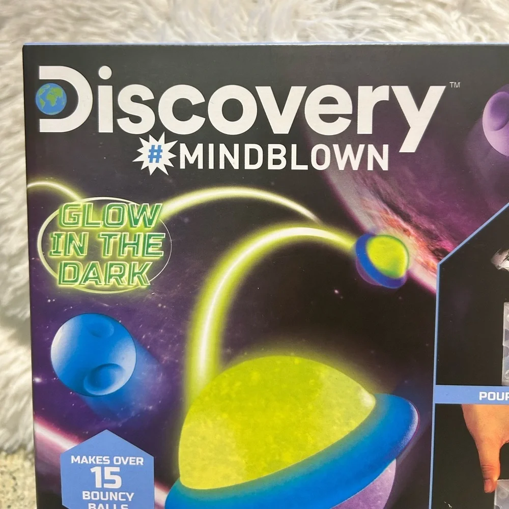 ❤️NWT-Discovery Cosmic Bounce DIY Maker Set - Glow in the Dark - Picture 3 of 4